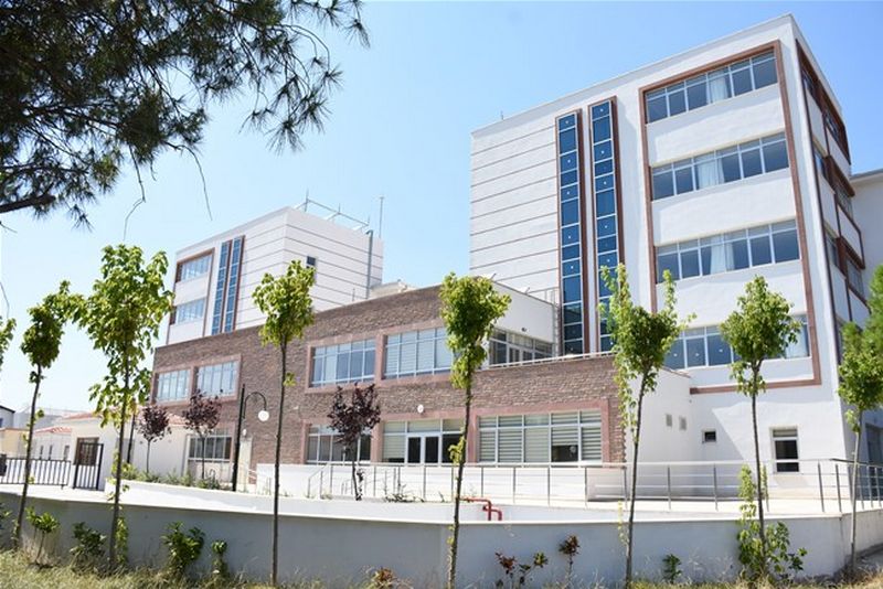 AYVALIK ÖĞRENCİ YURDU — GSB rehberindeki fotoğraf